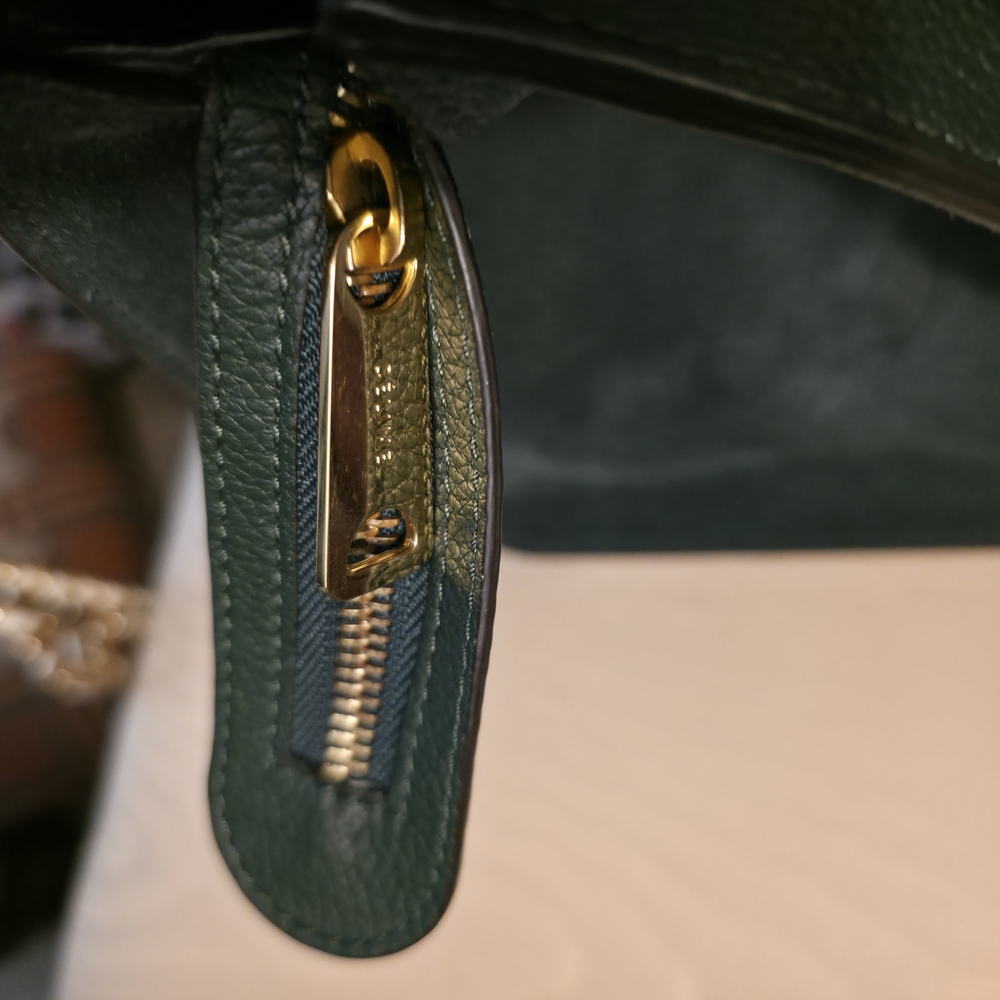 Celine Trapeze Medium Bag Green Calfskin Leather Gold Hardware Excellent w/ Tags - Picture 9 of 16